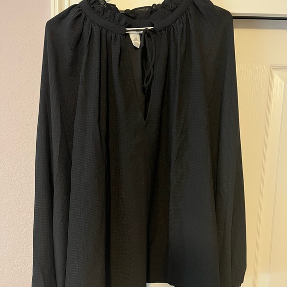 H & M semi sheer black blouse size XL - Picture 1 of 3